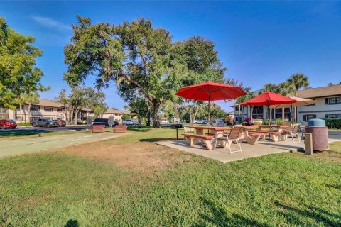 Condo in Port Charlotte, Florida, 2 bedrooms № 2218447 - photo 14