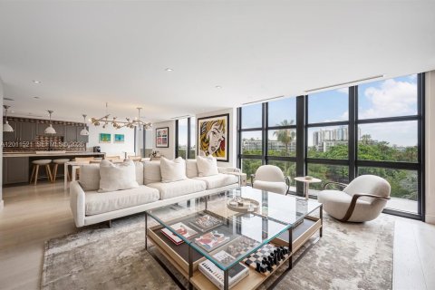 Condominio en Miami Beach, Florida, 3 dormitorios № 2076312