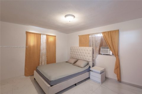 Купить кондоминиум в Майами, Флорида 2 спальни, 60.39м2, № 1958519 - фото 13