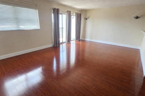 Studio in the Condo in Fort Lauderdale, Florida  № 2146191 - photo 2