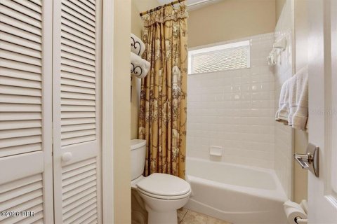 Villa ou maison à vendre à Ormond Beach, Floride: 5 chambres, 323.76 m2 № 2419163 - photo 22