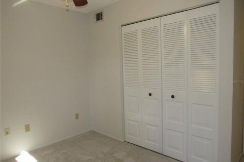 Condo in Port Charlotte, Florida, 2 bedrooms  № 2213790 - photo 16