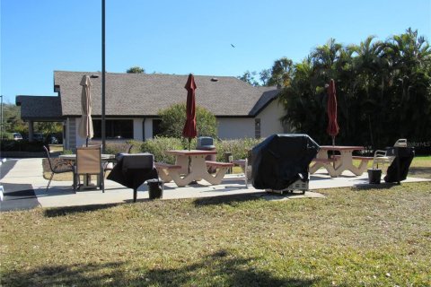 Condo in Port Charlotte, Florida, 2 bedrooms  № 2213790 - photo 26