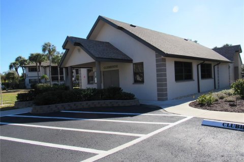 Condo in Port Charlotte, Florida, 2 bedrooms  № 2213790 - photo 22