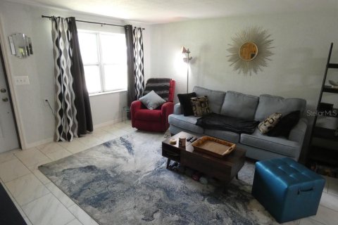 House in Port Richey, Florida 3 bedrooms, 107.12 sq.m. № 1830032 - photo 29