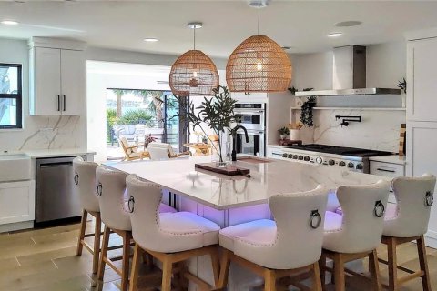 Villa ou maison à vendre à Ormond Beach, Floride: 4 chambres, 225.57 m2 № 1573101 - photo 10