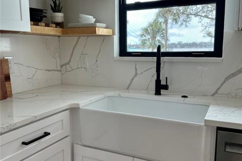 Villa ou maison à vendre à Ormond Beach, Floride: 4 chambres, 225.57 m2 № 1573101 - photo 21