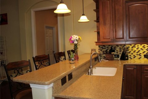 Villa ou maison à vendre à Bradenton, Floride: 4 chambres, 327.11 m2 № 2117582 - photo 27