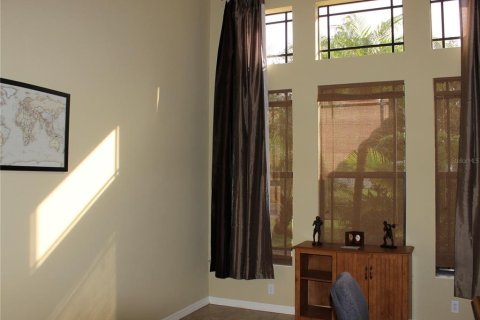 Villa ou maison à vendre à Bradenton, Floride: 4 chambres, 327.11 m2 № 2117582 - photo 5