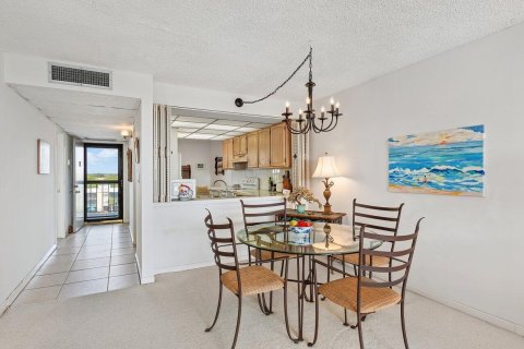 Condo in Boca Raton, Florida, 2 bedrooms № 2169675 - photo 9