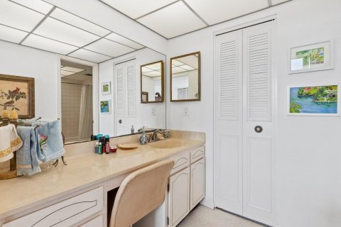 Condo in Boca Raton, Florida, 2 bedrooms № 2169675 - photo 21