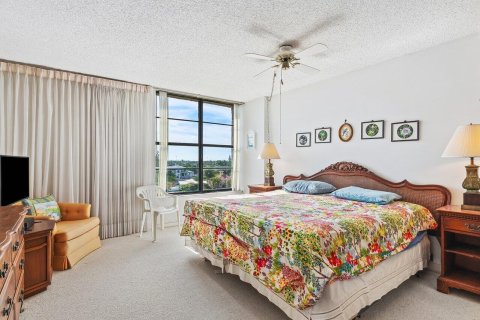 Condo in Boca Raton, Florida, 2 bedrooms № 2169675 - photo 17