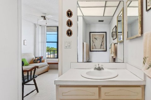 Condo in Boca Raton, Florida, 2 bedrooms № 2169675 - photo 22