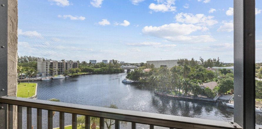 Condo in Boca Raton, Florida, 2 bedrooms № 2169675