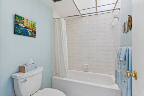 Condo in Boca Raton, Florida, 2 bedrooms № 2169675 - photo 20