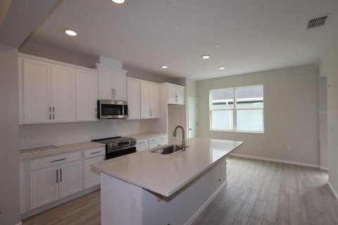 Touwnhouse à louer à Apopka, Floride: 3 chambres, 157.1 m2 № 2427178 - photo 3