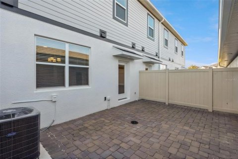 Touwnhouse à louer à Apopka, Floride: 3 chambres, 157.1 m2 № 2427178 - photo 17