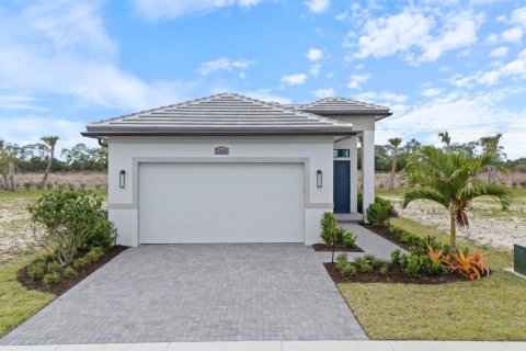 House in Port St. Lucie, Florida 3 bedrooms, 160.16 sq.m. № 2340690