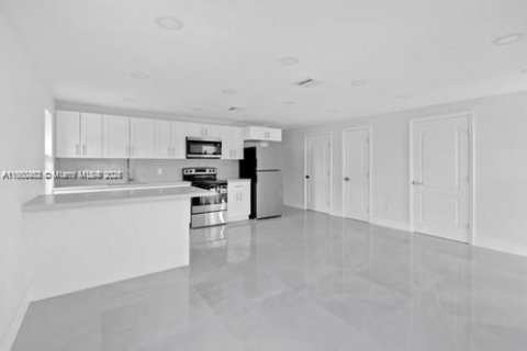 Casa en venta en Homestead, Florida, 3 dormitorios № 1889144 - foto 7