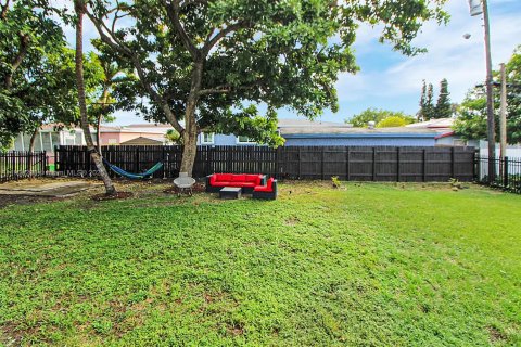 Casa en venta en Miami, Florida, 3 dormitorios, 109.53 m2 № 1967104 - foto 28