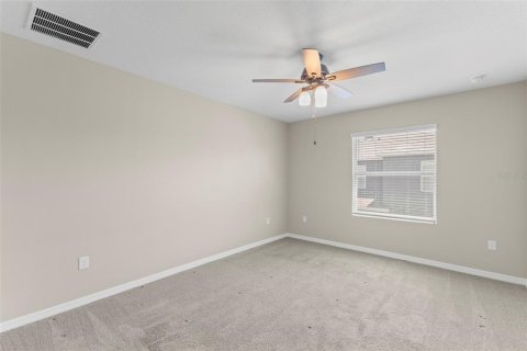 Touwnhouse à vendre à Wesley Chapel, Floride: 3 chambres, 163.32 m2 № 2309826 - photo 16