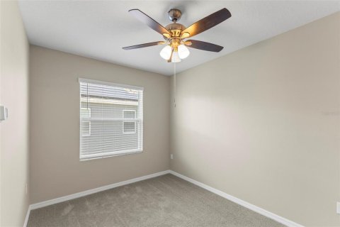 Touwnhouse à vendre à Wesley Chapel, Floride: 3 chambres, 163.32 m2 № 2309826 - photo 13