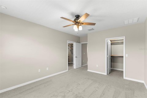Touwnhouse à vendre à Wesley Chapel, Floride: 3 chambres, 163.32 m2 № 2309826 - photo 18