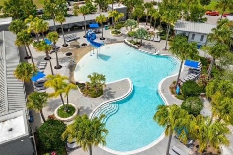 Touwnhouse à vendre à Orlando, Floride: 4 chambres, 189.24 m2 № 2432644 - photo 13