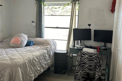 Купить кондоминиум в Холливуд, Флорида 2 спальни, 94.3м2, № 2049247 - фото 10