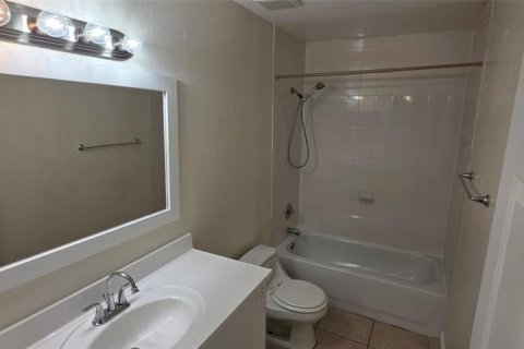 Condo in Altamonte Springs, Florida, 3 bedrooms  № 1880451 - photo 14