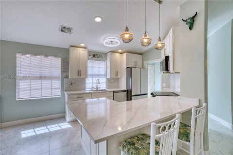 Villa ou maison à vendre à Hobe Sound, Floride: 2 chambres, 144.28 m2 № 2431562 - photo 10
