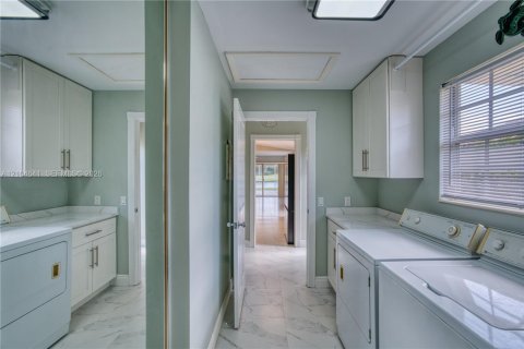 Villa ou maison à vendre à Hobe Sound, Floride: 2 chambres, 144.28 m2 № 2431562 - photo 22
