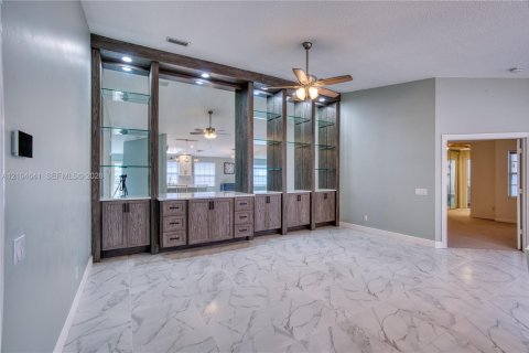 Villa ou maison à vendre à Hobe Sound, Floride: 2 chambres, 144.28 m2 № 2431562 - photo 12
