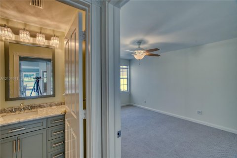 Villa ou maison à vendre à Hobe Sound, Floride: 2 chambres, 144.28 m2 № 2431562 - photo 18