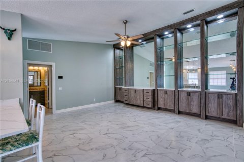 Villa ou maison à vendre à Hobe Sound, Floride: 2 chambres, 144.28 m2 № 2431562 - photo 17
