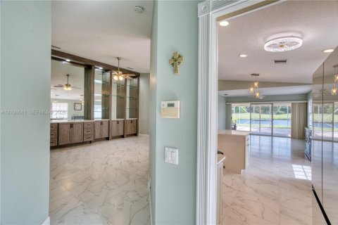 Villa ou maison à vendre à Hobe Sound, Floride: 2 chambres, 144.28 m2 № 2431562 - photo 8