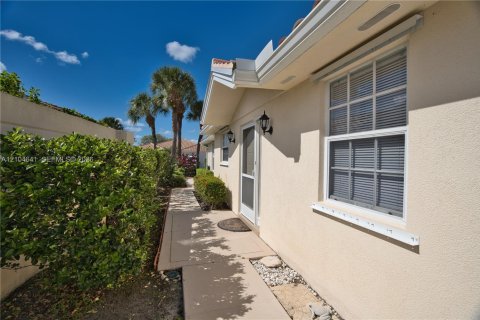 Villa ou maison à vendre à Hobe Sound, Floride: 2 chambres, 144.28 m2 № 2431562 - photo 6