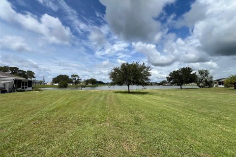 House in Lake Wales, Florida 1 bedroom, 60.2 sq.m. № 1917042 - photo 14