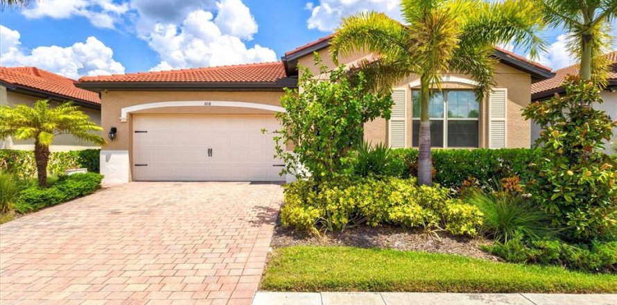 House in Nokomis, Florida 3 bedrooms, 168.71 sq.m. № 2308510