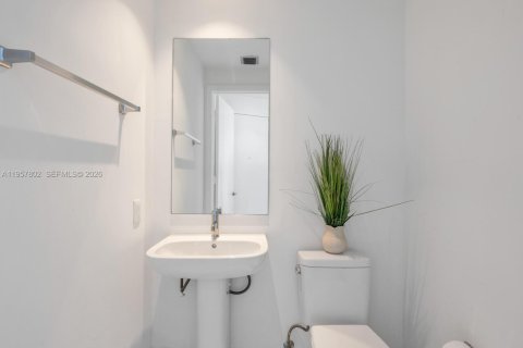 Condominio en venta en Miami, Florida, 2 dormitorios, 98.48 m2 № 2020919 - foto 24