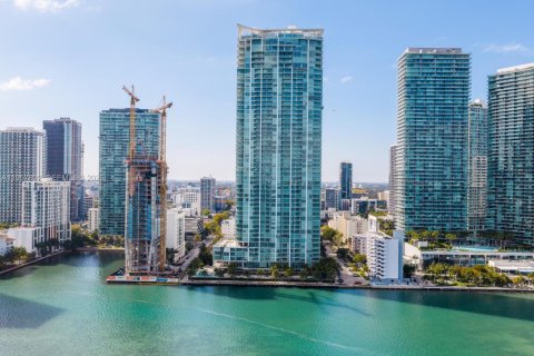 Condominio en venta en Miami, Florida, 2 dormitorios, 98.48 m2 № 2020919 - foto 2
