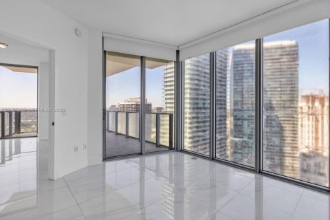 Condominio en venta en Miami, Florida, 2 dormitorios, 98.48 m2 № 2020919 - foto 13