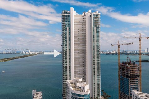 Condominio en venta en Miami, Florida, 2 dormitorios, 98.48 m2 № 2020919 - foto 26