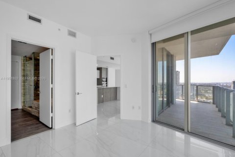 Condominio en venta en Miami, Florida, 2 dormitorios, 98.48 m2 № 2020919 - foto 19