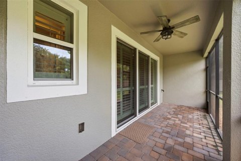 Townhouse in Oldsmar, Florida 3 bedrooms, 207.17 sq.m. № 2324886 - photo 19