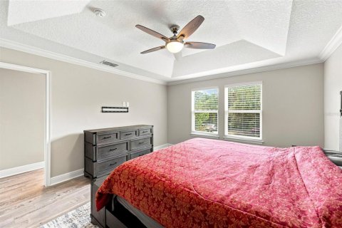 Townhouse in Oldsmar, Florida 3 bedrooms, 207.17 sq.m. № 2324886 - photo 25