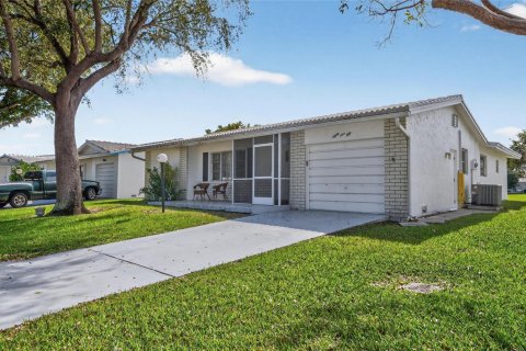 Villa ou maison à louer à Plantation, Floride: 3 chambres, 144.46 m2 № 2084304 - photo 5