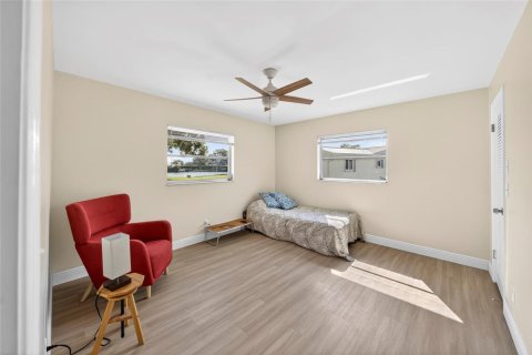 Villa ou maison à louer à Plantation, Floride: 3 chambres, 144.46 m2 № 2084304 - photo 16