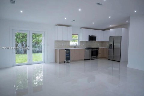 Villa ou maison à vendre à Homestead, Floride: 3 chambres, 123.93 m2 № 1997621 - photo 3