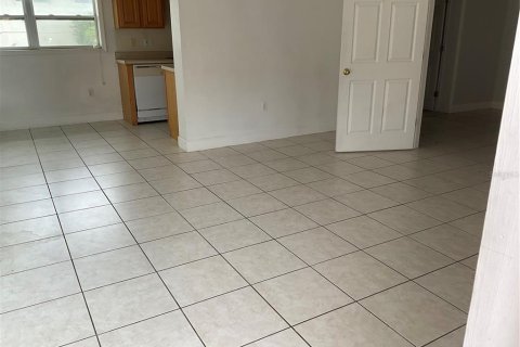 Immobilier commercial à vendre à Sebring, Floride: 15 chambres, 65.03 m2 № 2283400 - photo 7